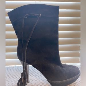 Karen Millen Brown boots